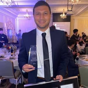 Meet your Posher, Luis